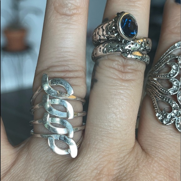 Silver Blue Crystal Diamond Snake Rings Size 7 - Picture 3 of 3